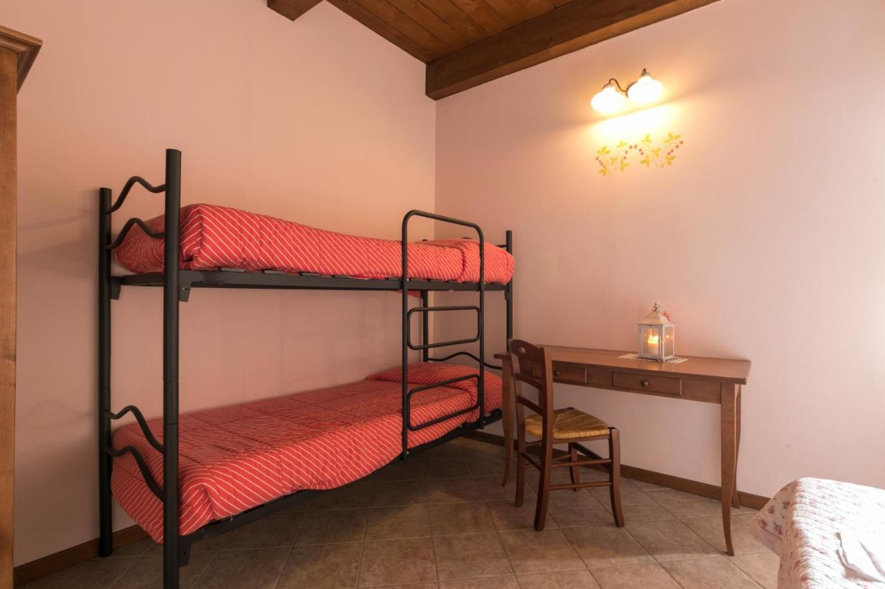 פרמילקוורה Agriturismo L'Antico Frutto מראה חיצוני תמונה